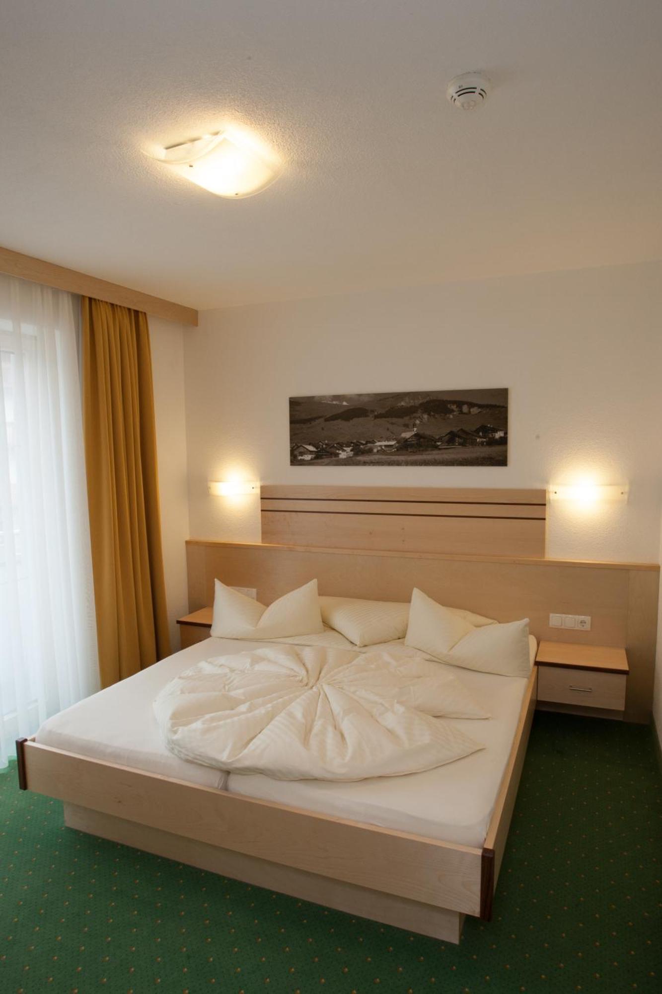 Haus Muehlbach Hotel Fiss Buitenkant foto